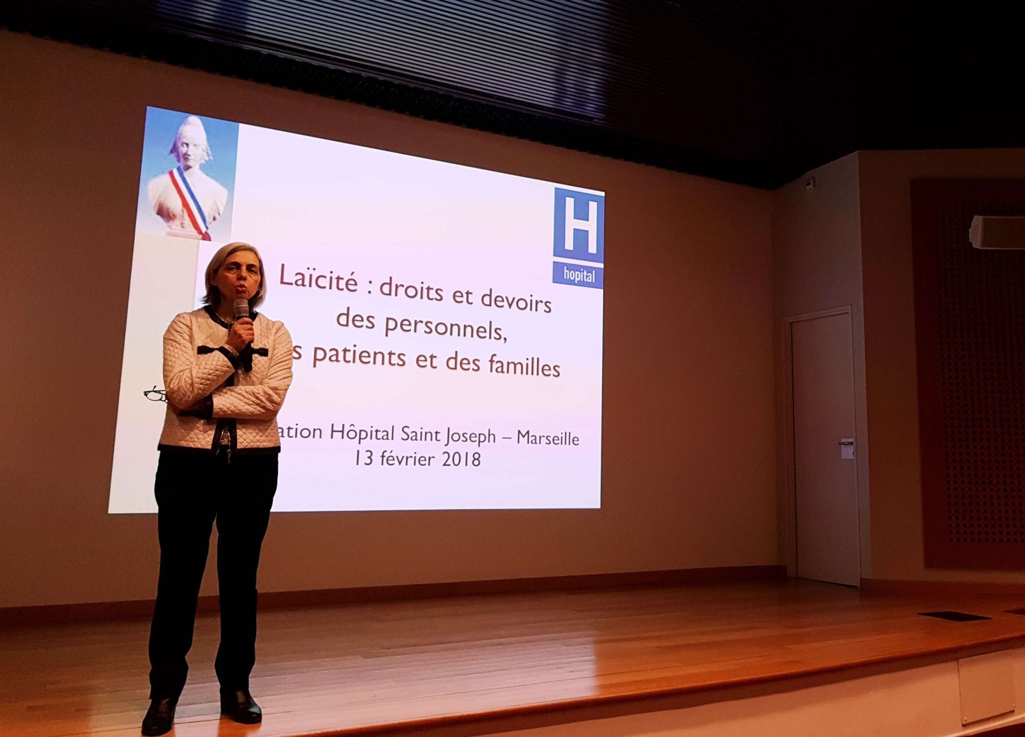 RETOUR SUR... La Conférence " Laïcité et Soins " organisée par la Commission de Réflexion Éthique 