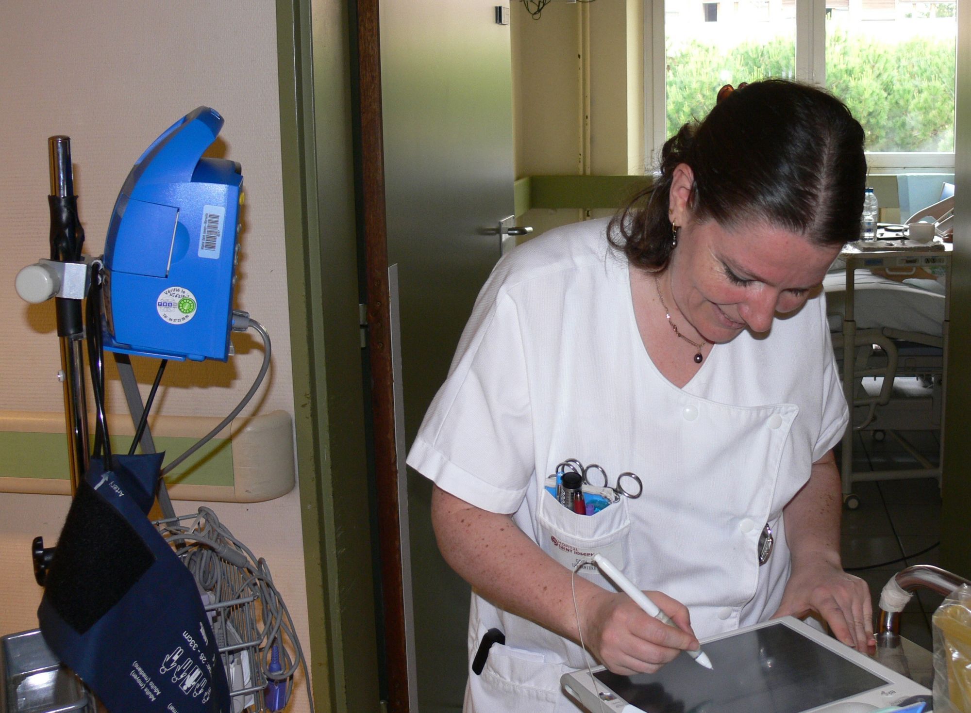 DENOMINATION DES BATIMENTS - Bâtiment Saint Jean-Baptiste pour les Consultations " Douleur, Sophrologie, Ostéopathie, Homéopathie, Diététique "