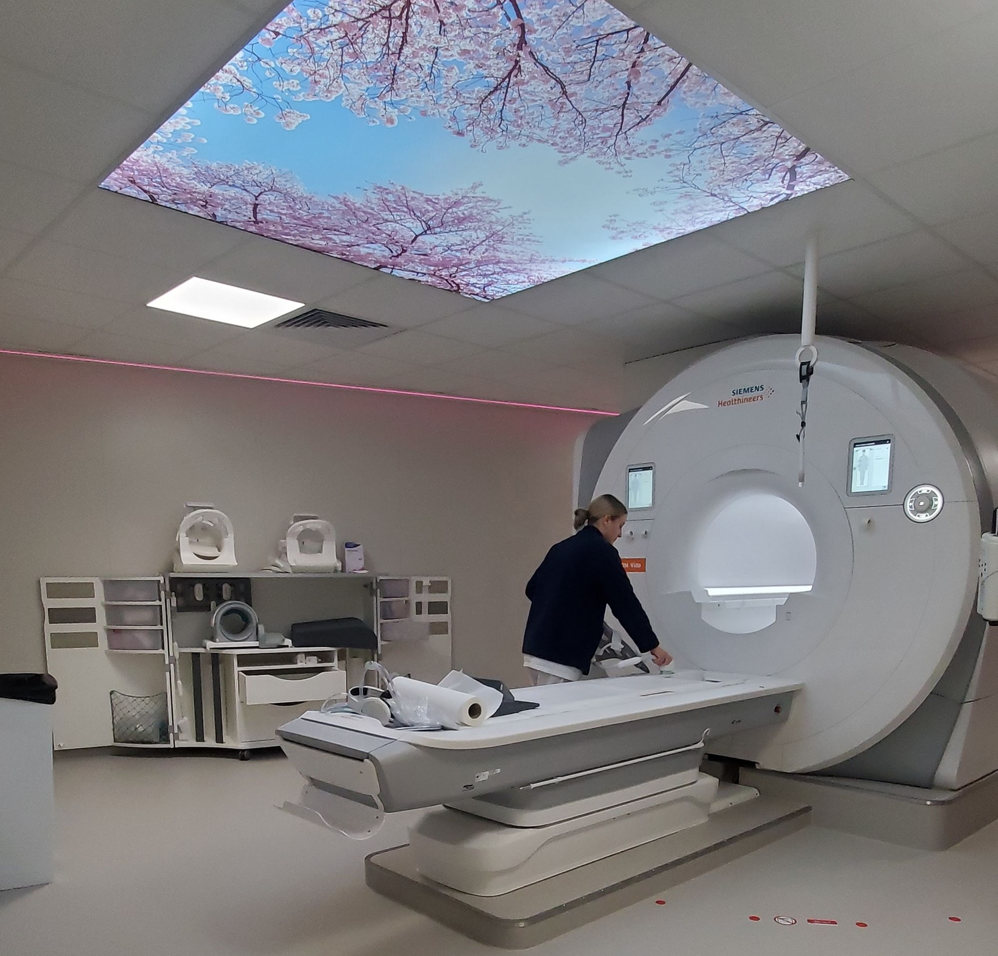 Hospimedia.fr - 13 décembre 2024 : IMMOBILIER - L'Hôpital Saint-Joseph de Marseille inaugure son nouveau bâtiment d'imagerie